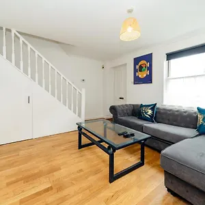 Flash Sale Free Parking I Next To I 2 Bedroom Mews House , Brighton United Kingdom